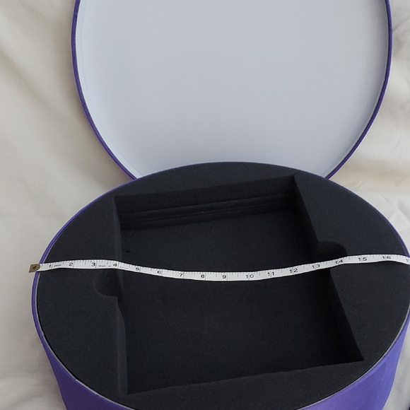 Vibrant Purple Hat Box - Picture 2 of 3